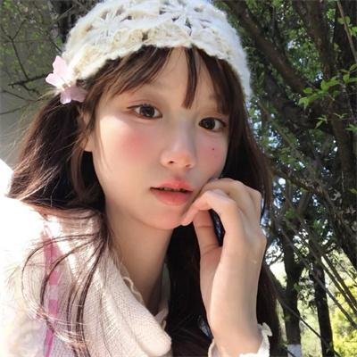 月里青山淡如画